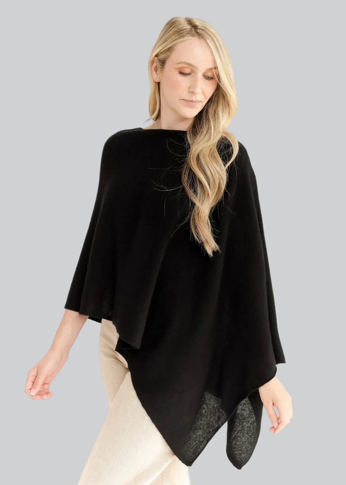 Alashan Cashmere Poncho Ebony