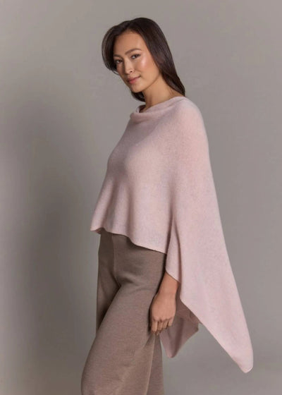 Alashan Cashmere Poncho Lip Gloss