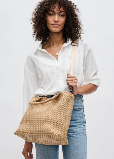 Sol & Selene Sky’s The Limit Medium Tote Nude