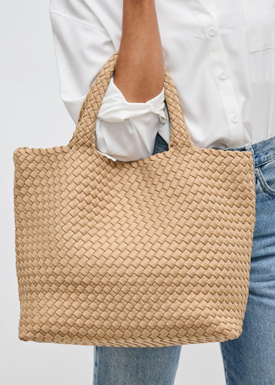 Sol & Selene Sky’s The Limit Medium Tote Nude