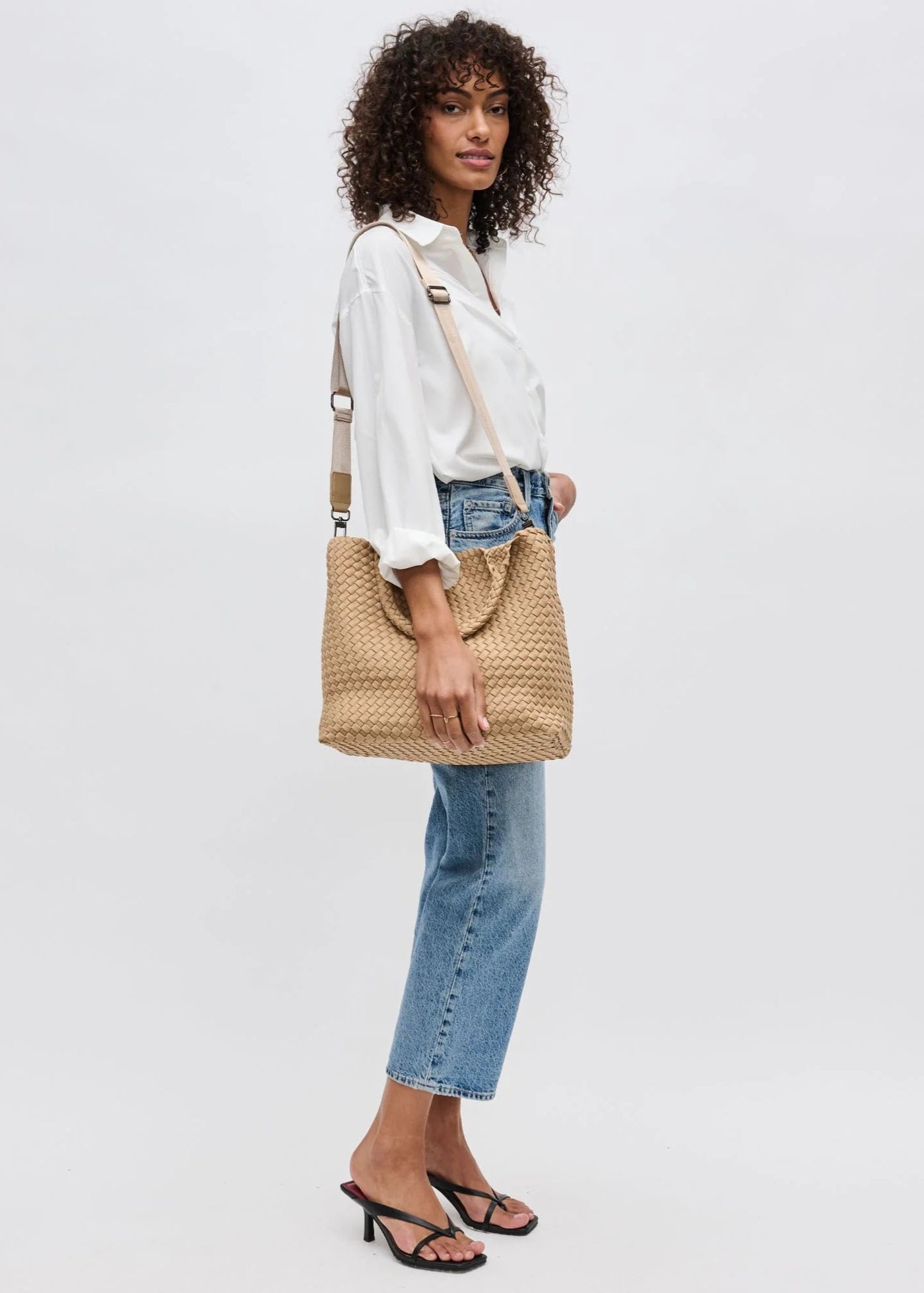 Sol & Selene Sky’s The Limit Medium Tote Nude