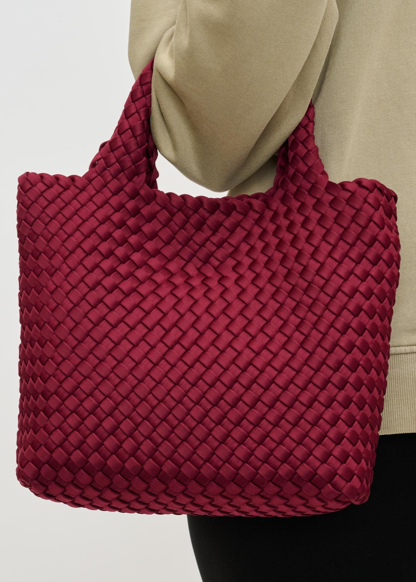 Sol & Selene Sky’s The Limit Small Crossbody Wine