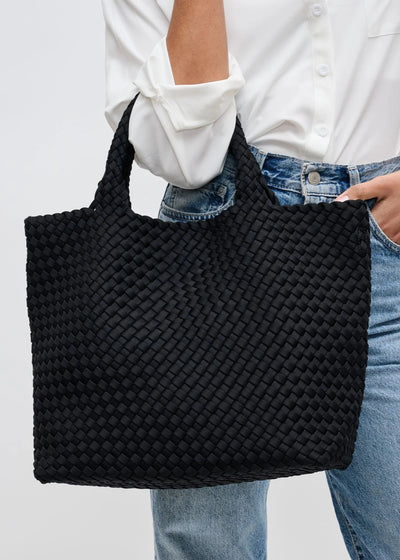 Sol & Selene Sky’s The Limit Medium Tote Black