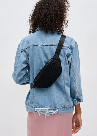 Sol & Selene Aim High Belt Bag Black