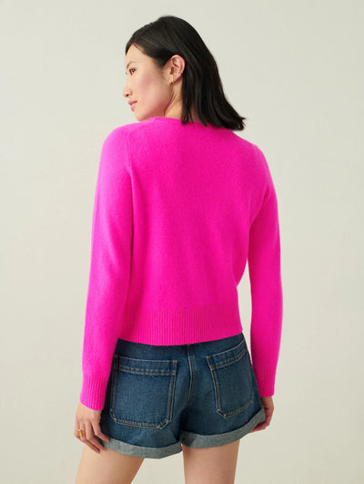 White + Warren Cashmere Shrunken Crew - Fuschia