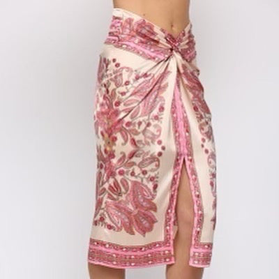 FATE Twist Front Scarf Print Skirt