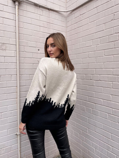 WILDFOX Horizon Day Trip Sweatshirt - Beige