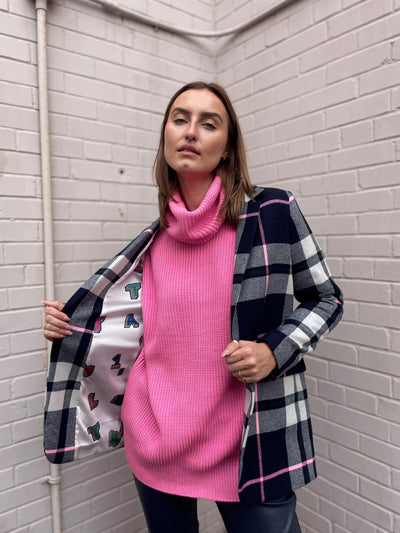 The Pink Door Oversized Knit Sweaters - Pink