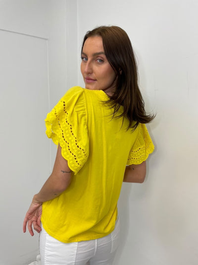 MINI Crochet Sleeves T-shirt - Yellow