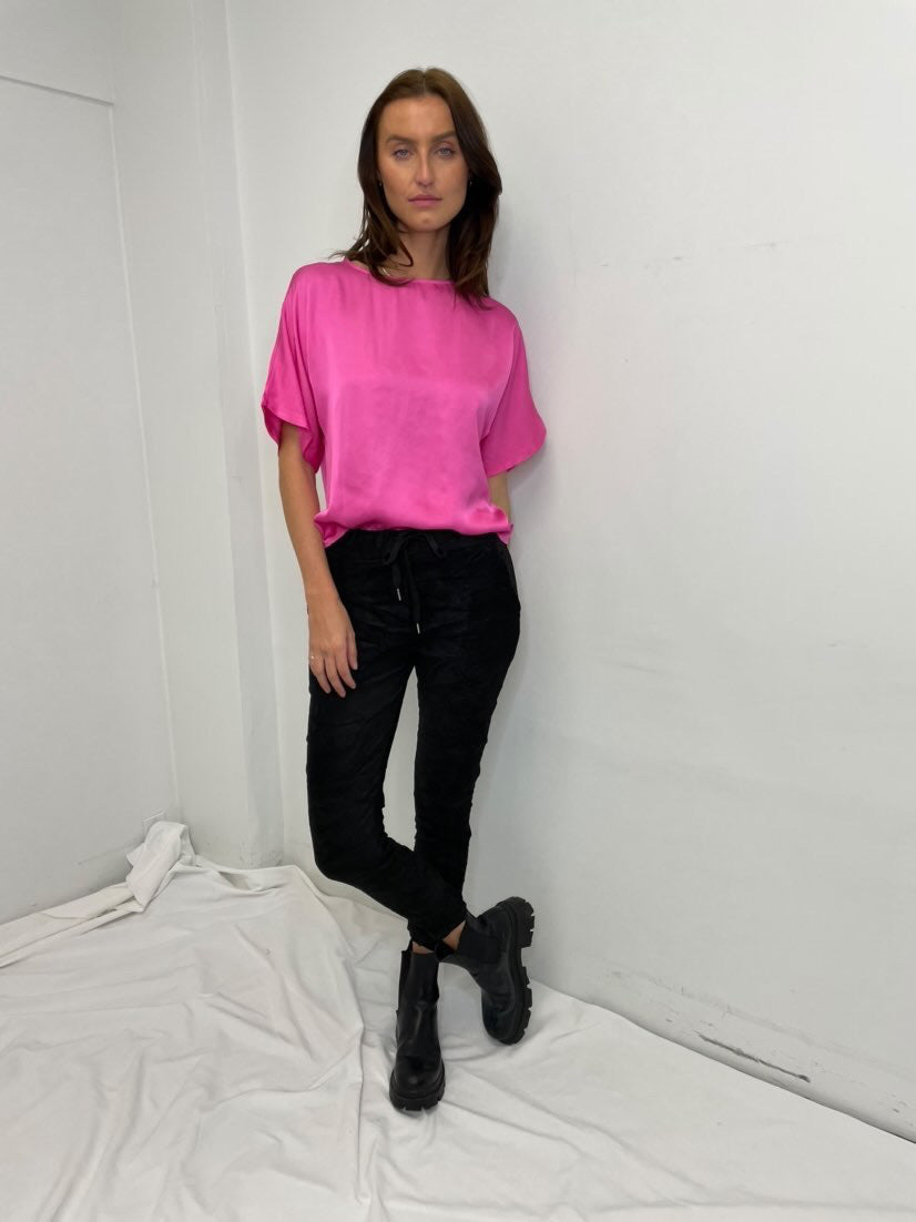 Venti Scoop Neck Satin Top Hot Pink