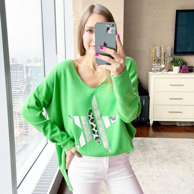 VENTI Oversized Green Sweater w/ Star Print