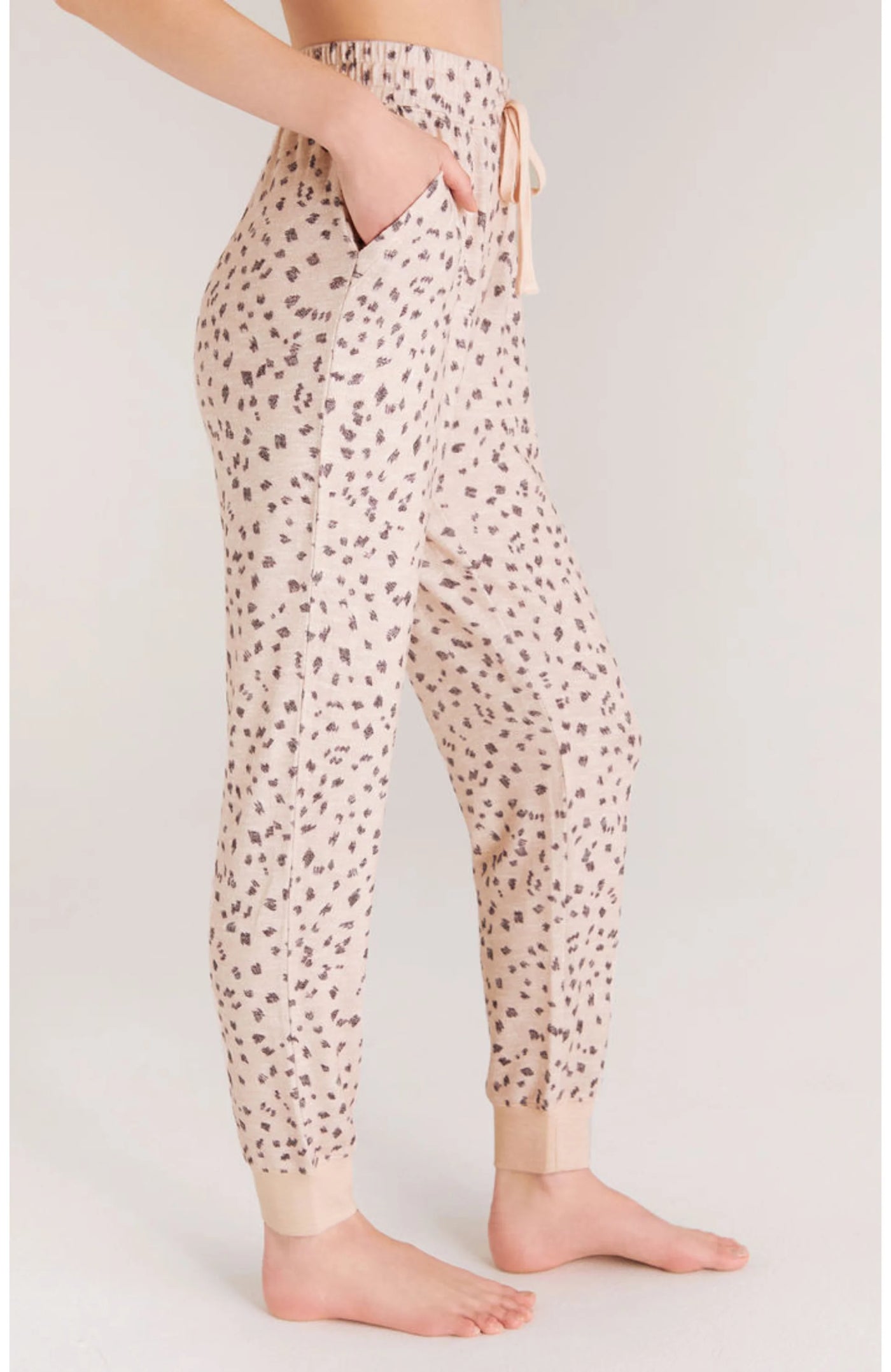 Z Supply Comfy Brush Stroke Jogger - Faded Blush