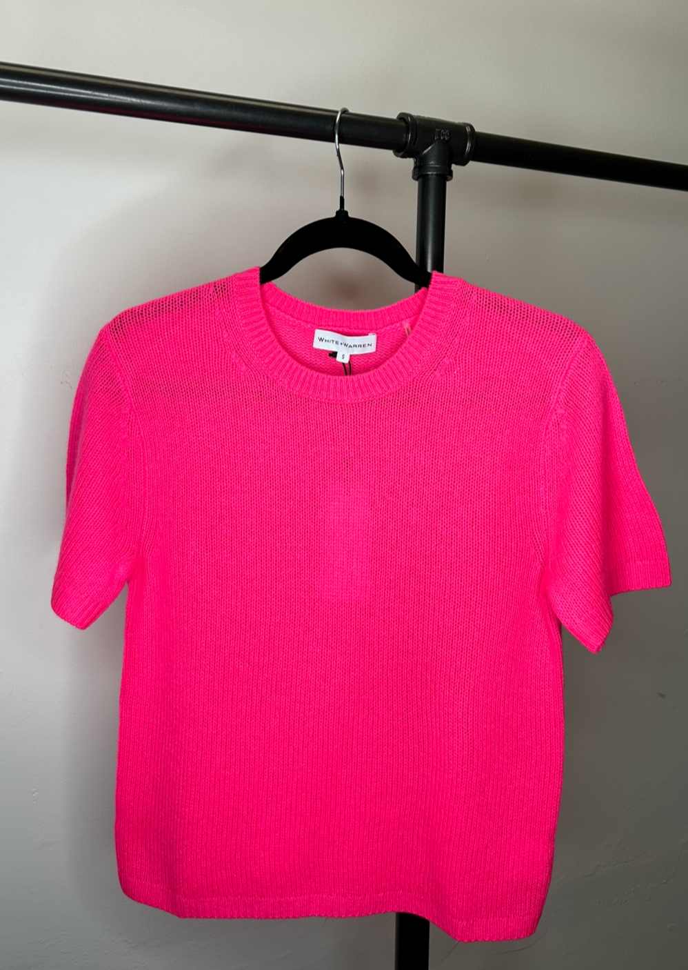White + Warren Cashmere Featherweight T-shirt - Electric Magenta
