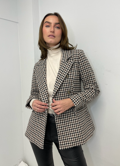 The Pink Door Brown & Black Houndstooth Blazer