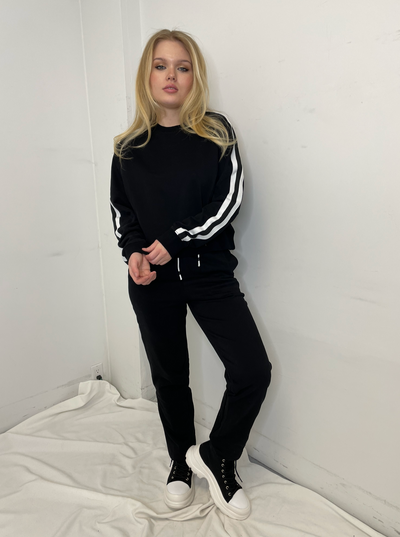 The Pink Door Cropped Sweatshirt w Black/White Stripe