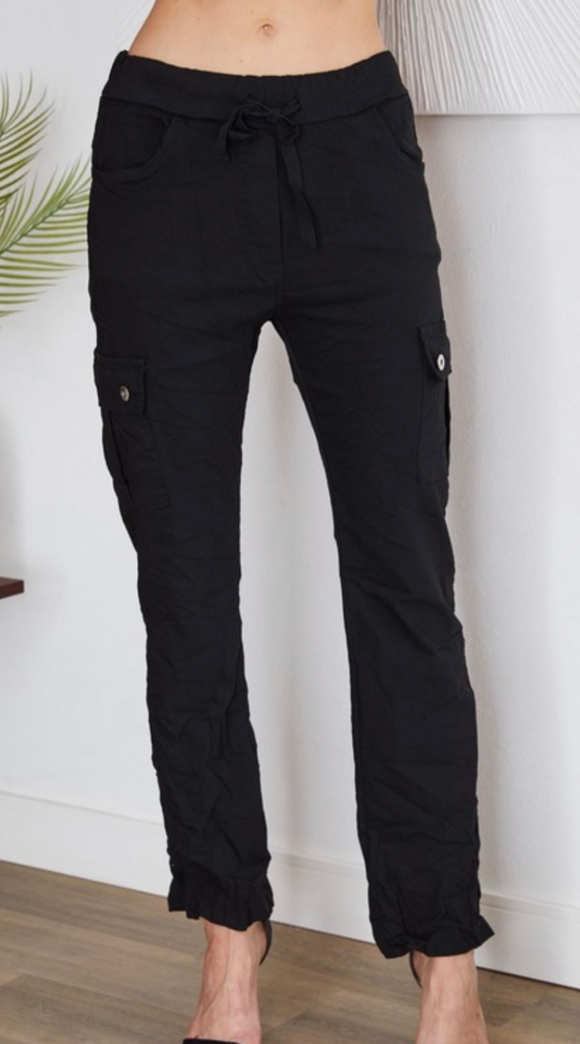The Pink Door Straight Leg Cargo Joggers - Black