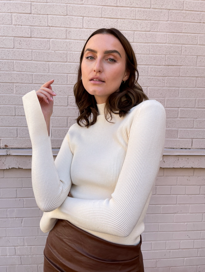 The Pink Door Basic Turtleneck w/ Wrist Slit - Ivory