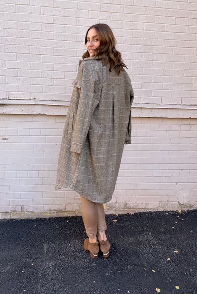 Molly Bracken Brown Herringbone Oversized Long Shacket
