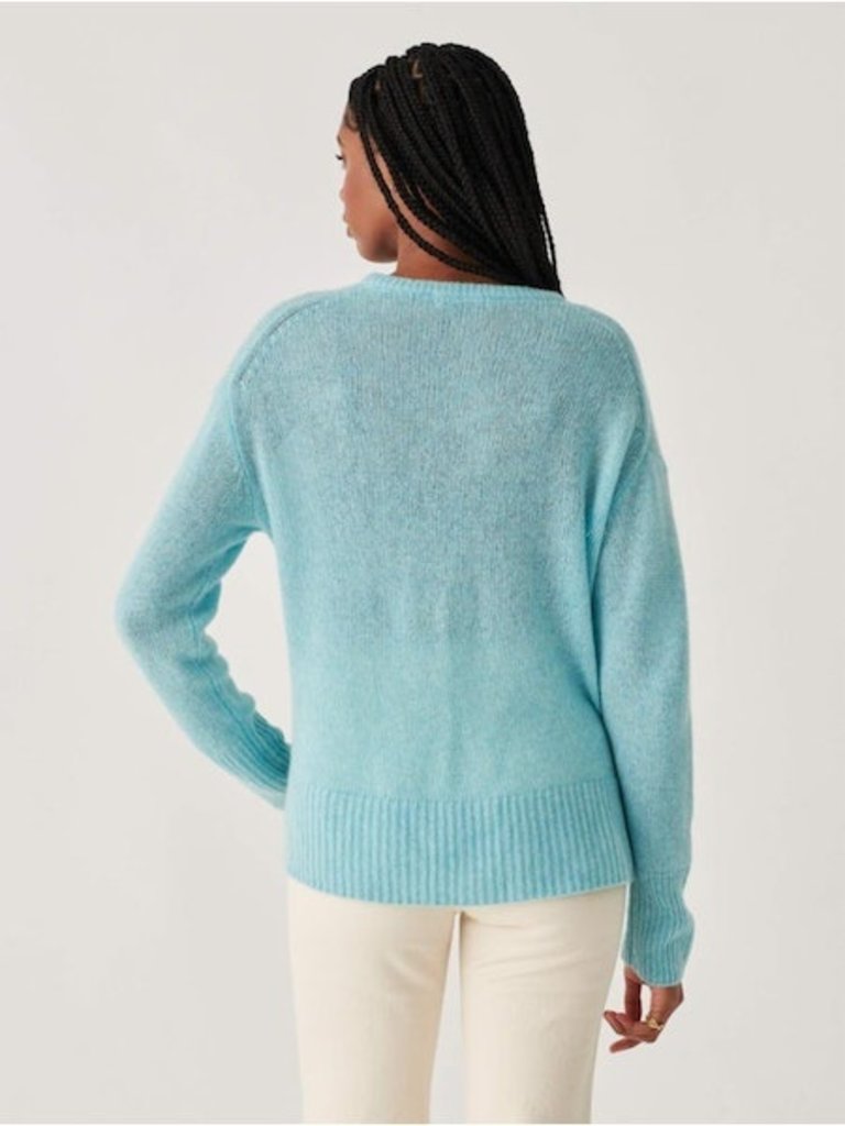 White + Warren Cashmere Featherweight V Neck Sweater - Soft Jade Heather